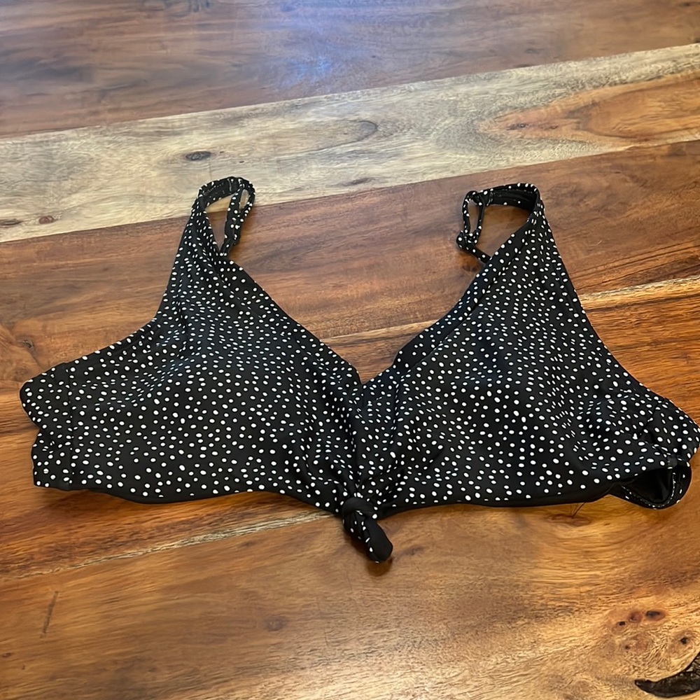 Black bikini top 5/$20 bundle
